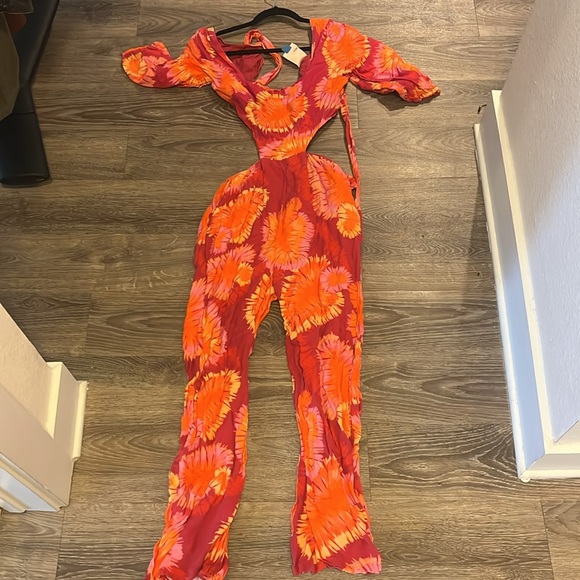 FARM Rio Tie-Back Printed Jumpsuit - Picture 4 of 5